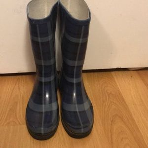 Blue plaid rain boots